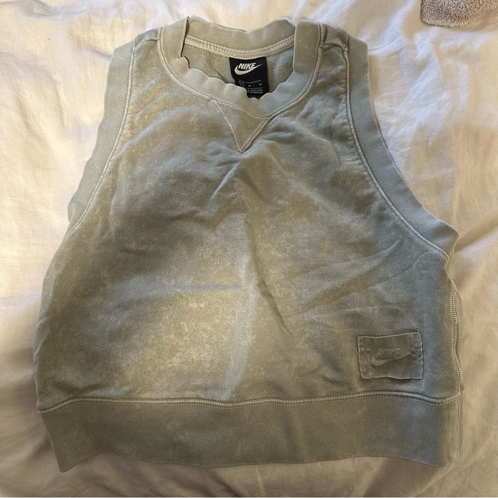 Nike green tank